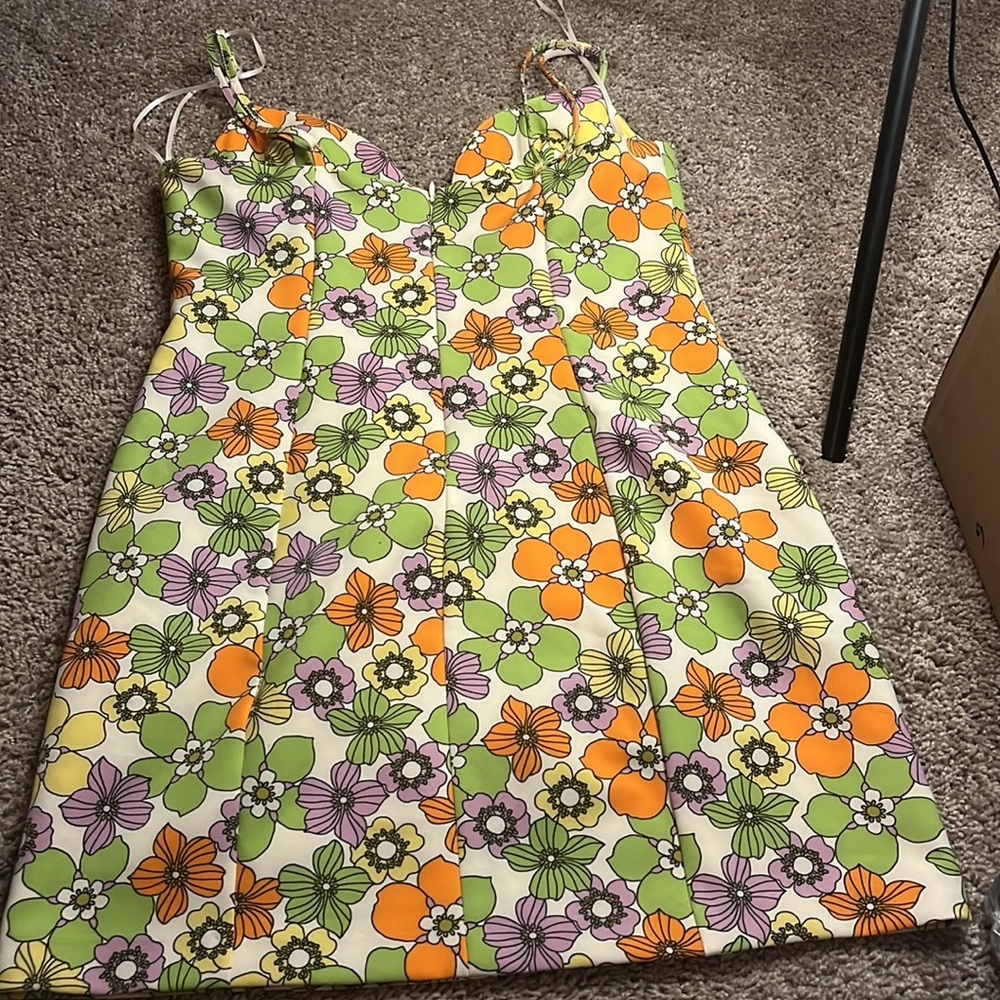 Colors - Picture 3 of 5